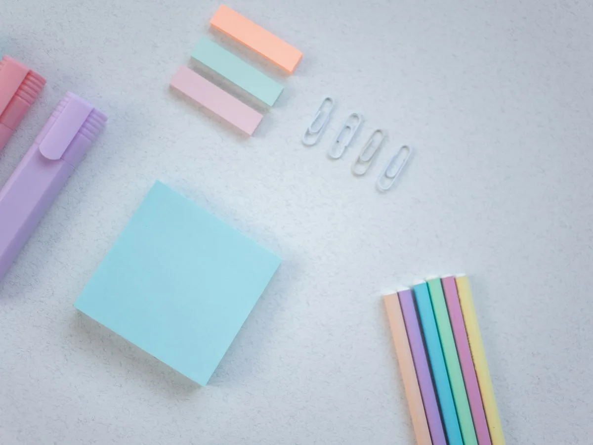 Lego Mini Fugures Sticky Note